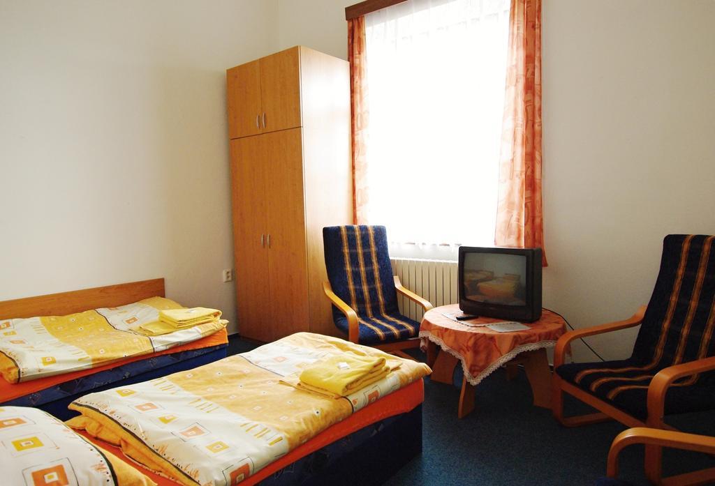 Koleje Zamecek Hotell Lednice Rom bilde