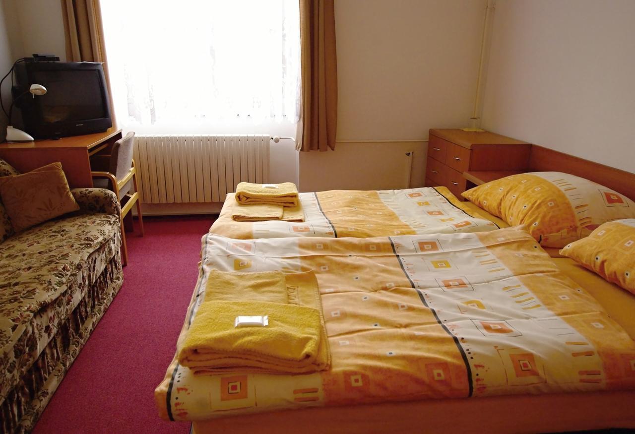 Koleje Zamecek Hotell Lednice Rom bilde